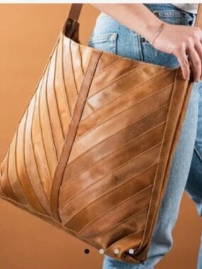 Raven + Lily Joannas Favorite Crossbody Bag